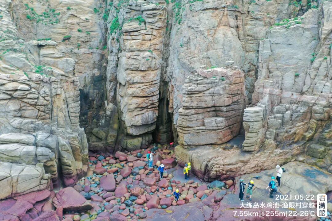 石头的超级演化 | 右满舵X福建省岩绘艺术中心开启丁屋岭岩绘研学营 配图8