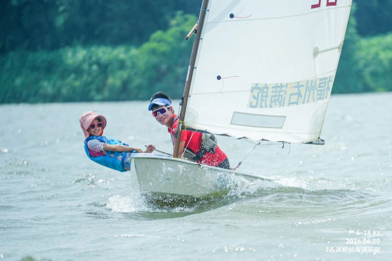 为黑马佛得角的逆袭欢呼,也要警醒单一评价对人才的扼杀 | 右满舵2026年秋季徒步成长课发布 配图27